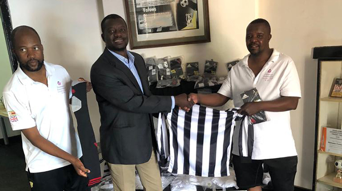 Dumisani Foundation donates kit to Bosso, rural schools | The Sunday News